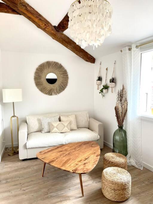 Ravissant Appartement Au Coeur D'Aix آيكس أومبروفينس المظهر الخارجي الصورة